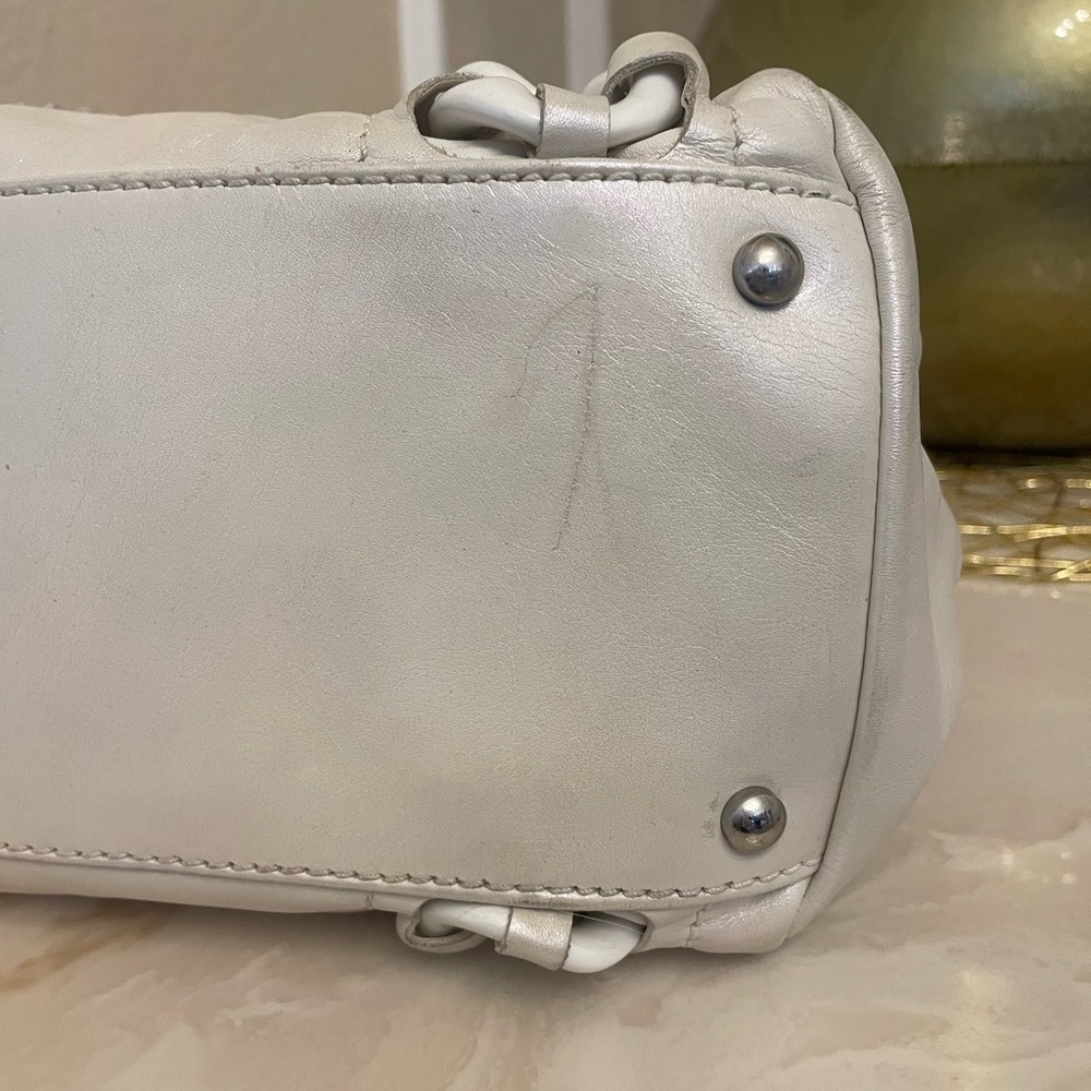 ❤️Pending❤️Chanel iridescent acrylic chain custom strass large CC logo Opal bag - Picture 13 of 16